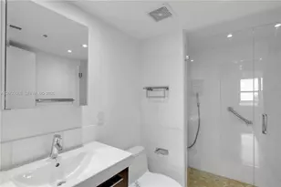 1900 Sunset Harbour Dr, Miami Beach, FL 33139 - Photo 11
