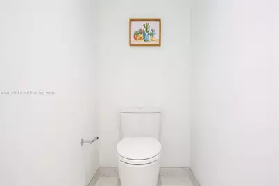 16385 Biscayne Blvd #1805, North Miami Beach, FL 33160 - Photo 27
