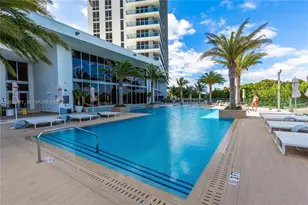 16385 Biscayne Blvd, North Miami Beach, FL 33160 - Photo 29