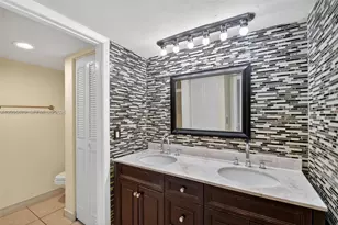 1534 Forest Lakes Cir, West Palm Beach, FL 33406 - Photo 37