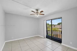 1534 Forest Lakes Cir, West Palm Beach, FL 33406 - Photo 35