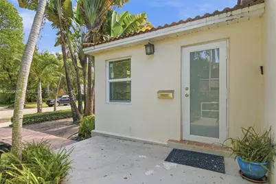 2355 Overbrook St, Coconut Grove, FL 33133 - Photo 5