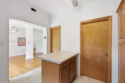2355 Overbrook St, Coconut Grove, FL 33133 - Photo 19