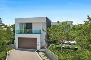 810 W 47th Ct, Miami Beach, FL 33140 - Photo 31
