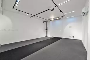 810 W 47th Ct, Miami Beach, FL 33140 - Photo 29