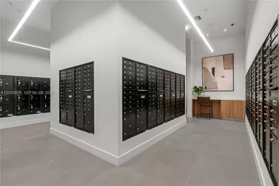 16395 Biscayne Blvd #318, North Miami Beach, FL 33160 - Photo 33