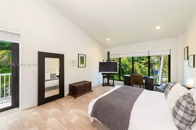 650 Curtiswood Dr, Key Biscayne, FL 33149 - Photo 19
