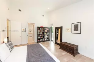 650 Curtiswood Dr, Key Biscayne, FL 33149 - Photo 21
