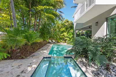 650 Curtiswood Dr, Key Biscayne, FL 33149 - Photo 39