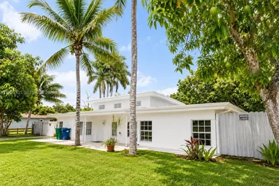 10945 NW 19th Ave, Miami, FL 33167 - Photo 3