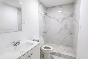 10945 NW 19th Ave, Miami, FL 33167 - Photo 7