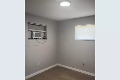 1101 NW 55th Ter, Miami, FL 33127 - Photo 19