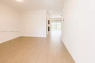 2459 SE 10th St, Homestead, FL 33035 - Photo 9