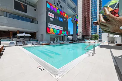 20 NE 11th Street #2410, Miami, FL 33132 - Photo 11