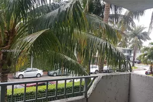 1610 Lenox Ave., Miami Beach, FL 33139 - Photo 3