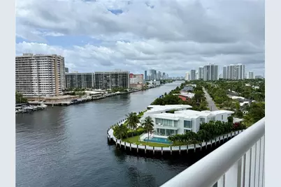 121 Golden Isles Dr #904, Hallandale Beach, FL 33009 - Photo 13