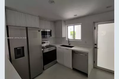 3755 NE 167th St #25, North Miami Beach, FL 33160 - Photo 3