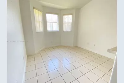 1658 SE 28th Ct #201, Homestead, FL 33035 - Photo 17