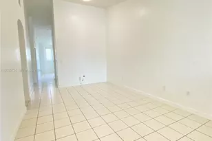 1658 SE 28th Ct, Homestead, FL 33035 - Photo 3
