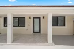 1944 NE 2nd Ave, Pompano Beach, FL 33060 - Photo 3