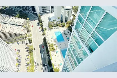 950 Brickell Bay Dr #3411, Miami, FL 33131 - Photo 11