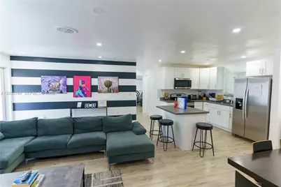 310 NE 162nd St, Miami, FL 33162 - Photo 9