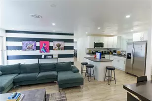 310 NE 162nd St, Miami, FL 33162 - Photo 9