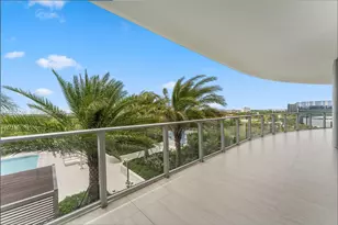 2411 Laguna Cir, North Miami, FL 33181 - Photo 13