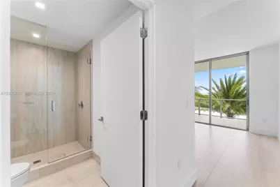 2411 Laguna Circle #705, North Miami, FL 33181 - Photo 23