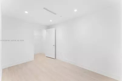 2411 Laguna Circle #705, North Miami, FL 33181 - Photo 25