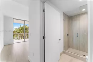 2411 Laguna Cir, North Miami, FL 33181 - Photo 19
