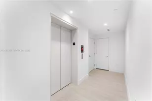 2411 Laguna Cir, North Miami, FL 33181 - Photo 27