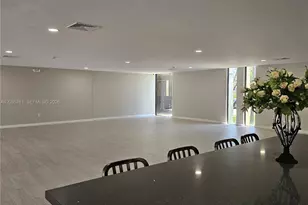 8075 SW 107th Ave, Miami, FL 33173 - Photo 49