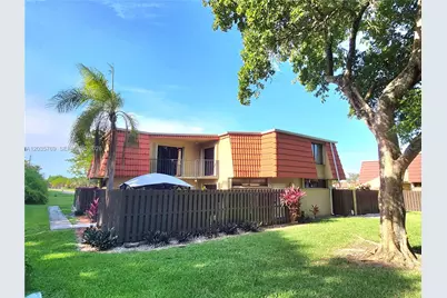 23106 Oxford Pl #D, Boca Raton, FL 33433 - Photo 1