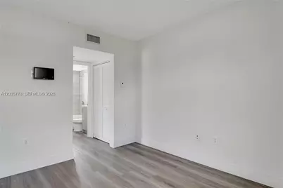 1710 NW 1st Ct #15, Miami, FL 33136 - Photo 1