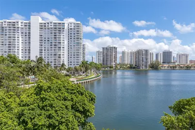 2780 NE 183rd St #1607, Aventura, FL 33160 - Photo 1