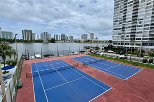 2780 NE 183rd St, Aventura, FL 33160 - Photo 31