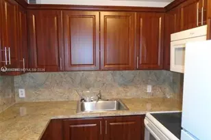 4848 NW 24th Ct, Lauderdale Lakes, FL 33313 - Photo 7