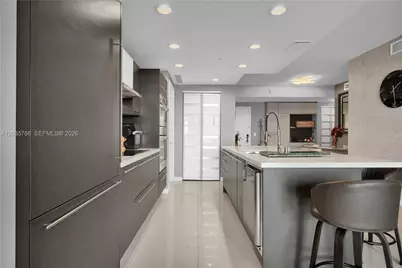7751 NW 107th Ave #701, Doral, FL 33178 - Photo 9