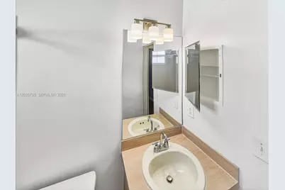 [Address not provided], Pembroke Pines, FL 33029 - Photo 17