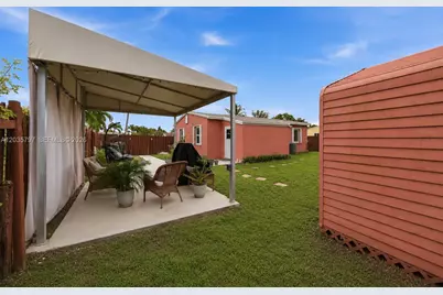 16420 NW 18th Pl, Miami Gardens, FL 33054 - Photo 17
