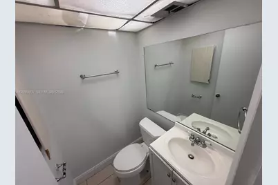 6675 W 4th Ave #402, Hialeah, FL 33012 - Photo 3
