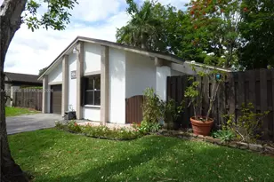 10857 SW 132nd Cir Ct, Miami, FL 33186 - Photo 29