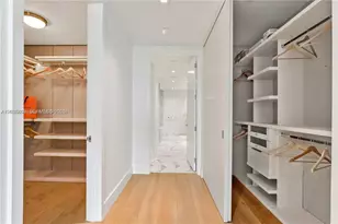 10203 Collins Ave, Bal Harbour, FL 33154 - Photo 15