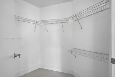 1900 N Bayshore Dr #2207, Miami, FL 33132 - Photo 9