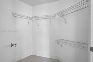 1900 N Bayshore Dr, Miami, FL 33132 - Photo 9