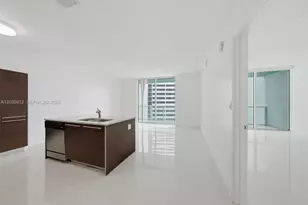 1900 N Bayshore Dr, Miami, FL 33132 - Photo 3