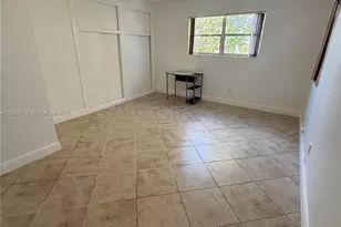 7720 Byron Ave, Miami Beach, FL 33141 - Photo 27