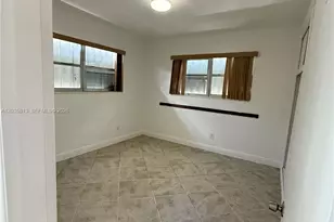 7720 Byron Ave, Miami Beach, FL 33141 - Photo 21