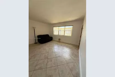 7720 Byron Ave #4, Miami Beach, FL 33141 - Photo 23